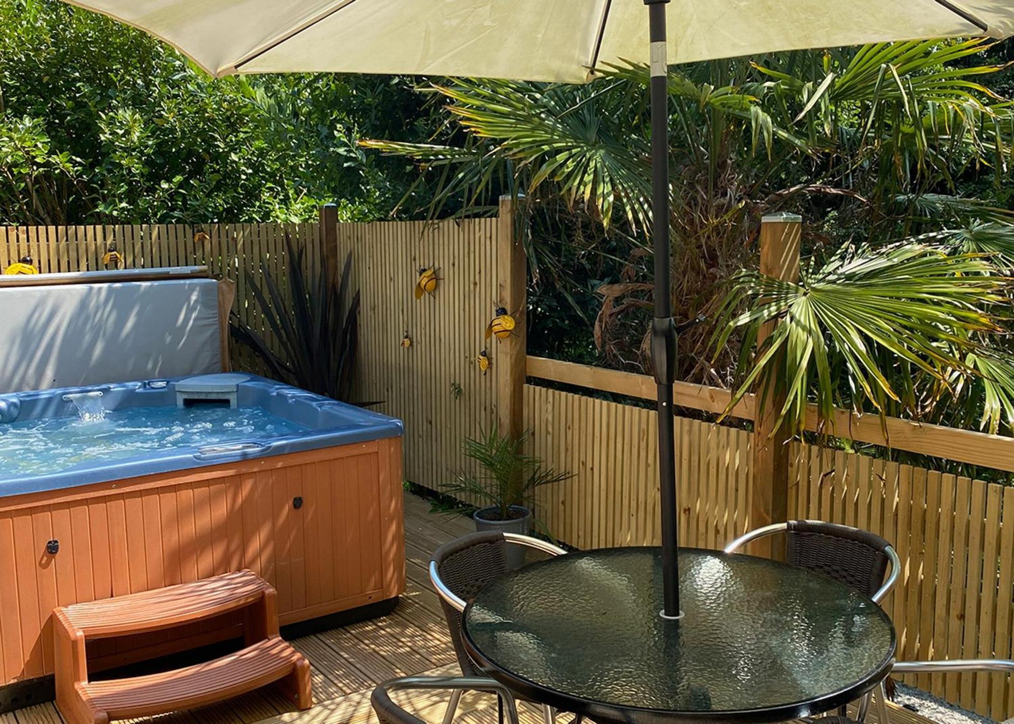 Ivyleaf Combe Lodges Stratton  Zimmer foto